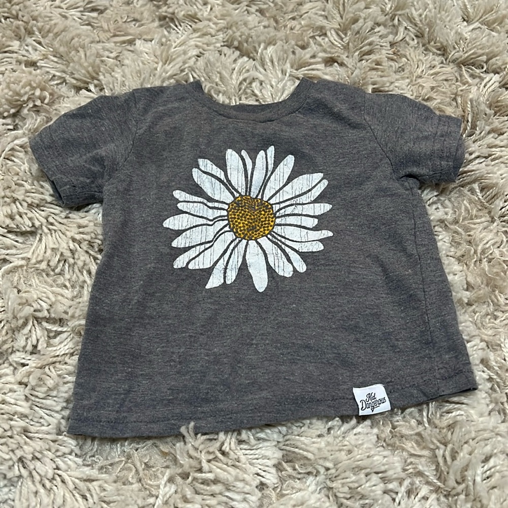 Nordstrom Kid Dangerous Daisy tee